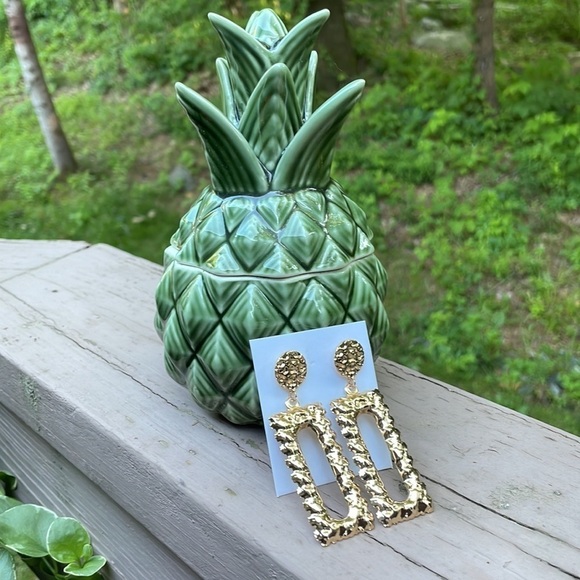 Gold Rectangle Door Knocker Earrings - Picture 11 of 16